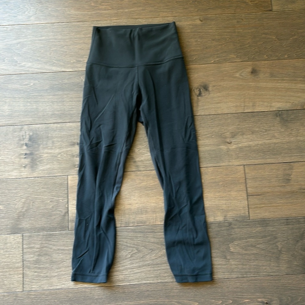Lululemon Gray 23 inch inseam size 2 high waisted Align leggings